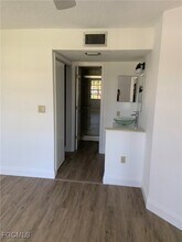 Building Photo - 17160 Hawks Nest