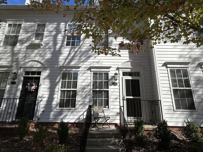 T.R. Lawing Realty Property House Rental in Matthews, NC