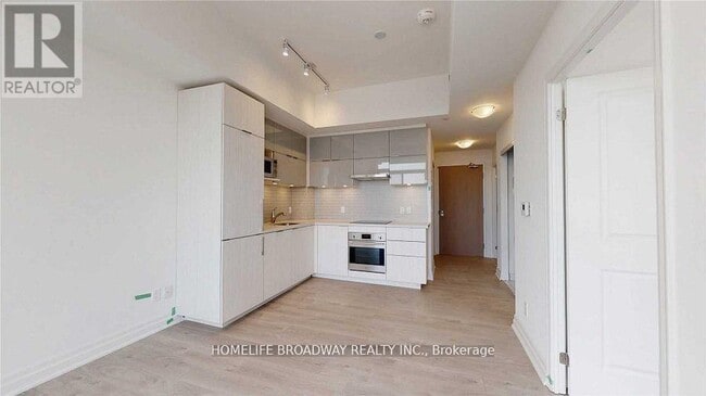 Building Photo - 8 Rouge Valley Dr W