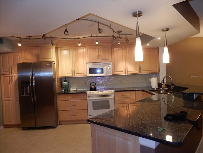 Foto del edificio - 5151 Isla Key Blvd S