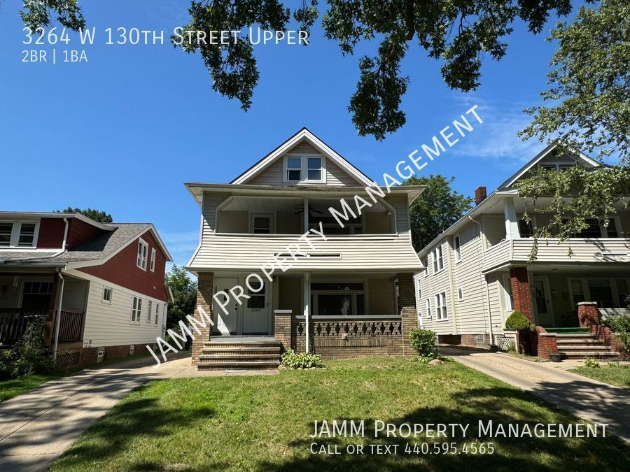 Foto principal - 2-Bedroom Duplex apartment in Cleveland!!