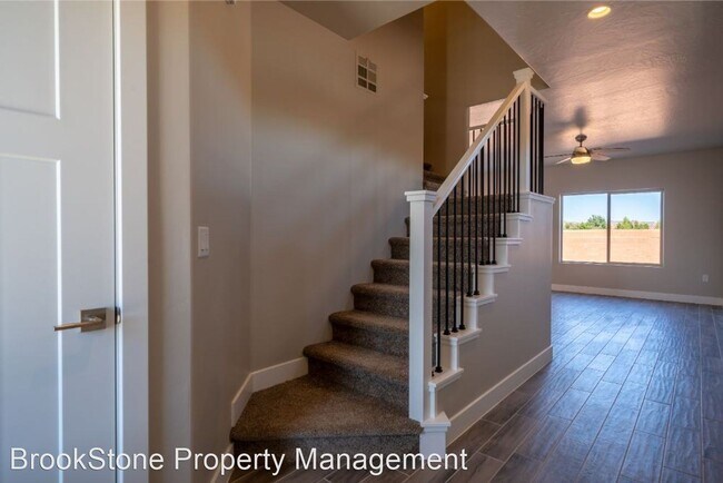 Building Photo - 3 br, 2.5 bath House - 682 Malorie Way