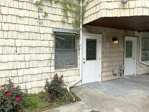 Building Photo - 23058 LA-1088