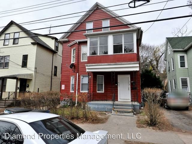 Foto principal - 916 Winchester Ave