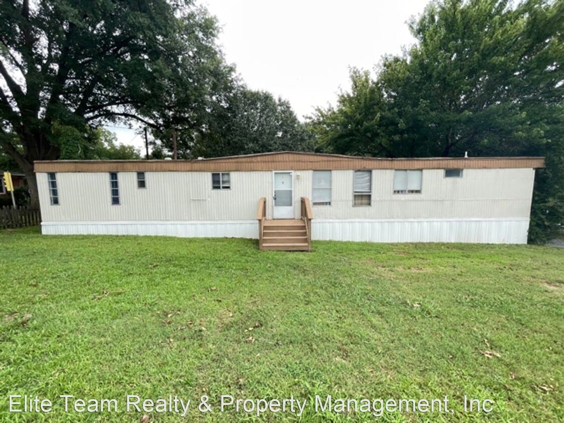 Primary Photo - 2 br, 2 bath House - 120 1st St unit A