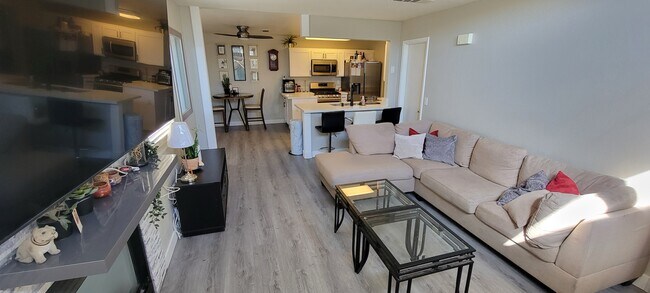 Foto del edificio - 6928 Oyster Shell Dr