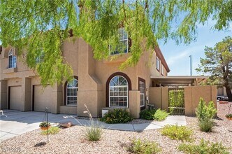 Building Photo - 683 Ambling Gait Ave