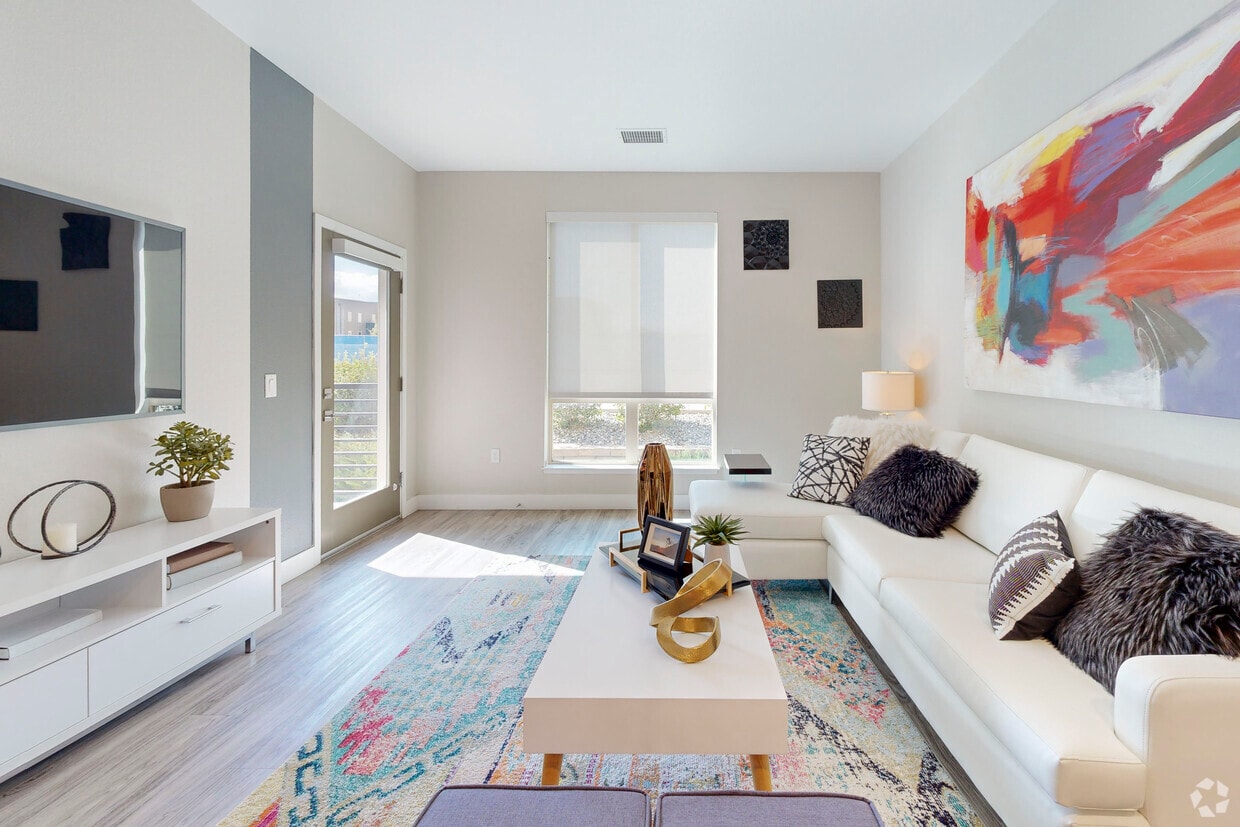 Solana Lucent Station - 8555 Belle Dr Highlands Ranch, CO 80129 |  Apartments.com