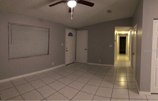 Foto del edificio - 355 Weathersfield Ave