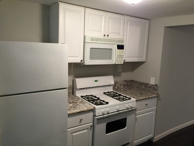 Building Photo - 624 Pepper Drive, Unit A