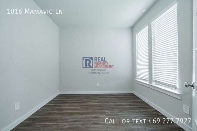 Building Photo - 1016 Mamavic Ln