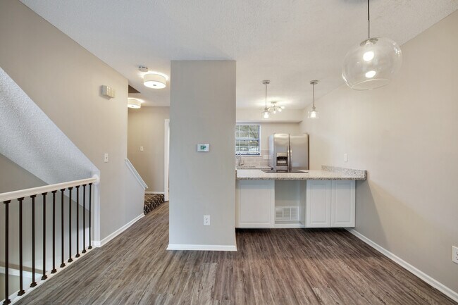 Building Photo - 3030 Eaton St