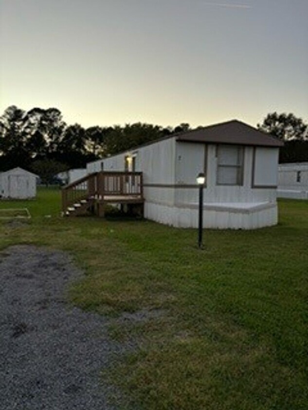 Foto principal - 3 bedroom mobile home