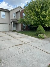 Building Photo - 14229 Weeping Cherry Dr
