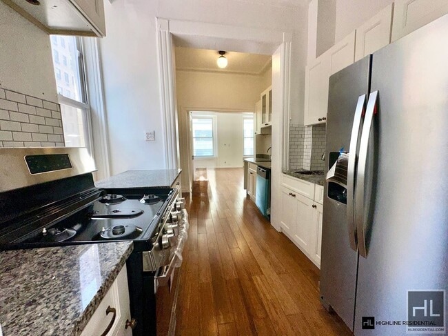 Building Photo - East 64th street/ NO PETS