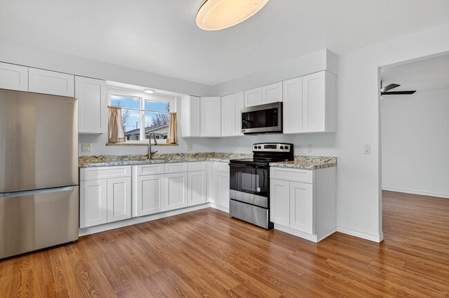 Building Photo - Newly Remodelled 3-Bed, 2-Bath Home Near Sloan’s Lake