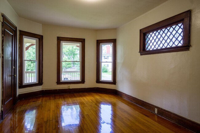 Foto del edificio - 829 Westcott St