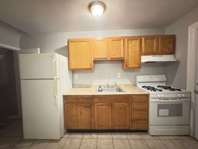 Foto del edificio - Two-Bedroom Home In Dundalk