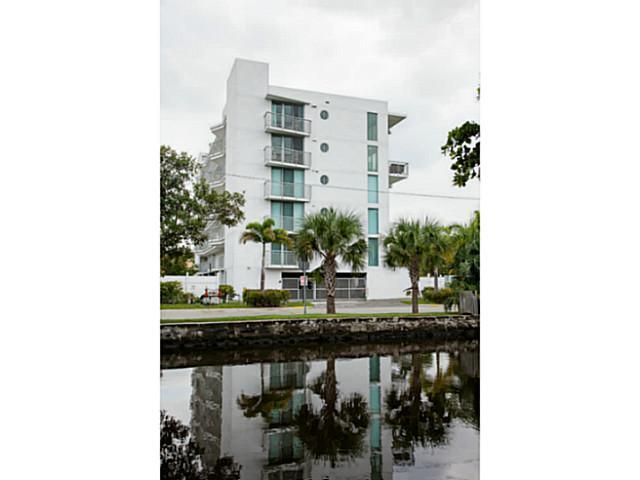 Foto del edificio - 900 SE 2nd St