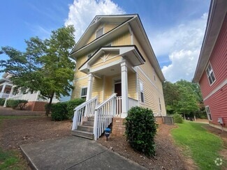Building Photo - 2170 Lakeside Dr
