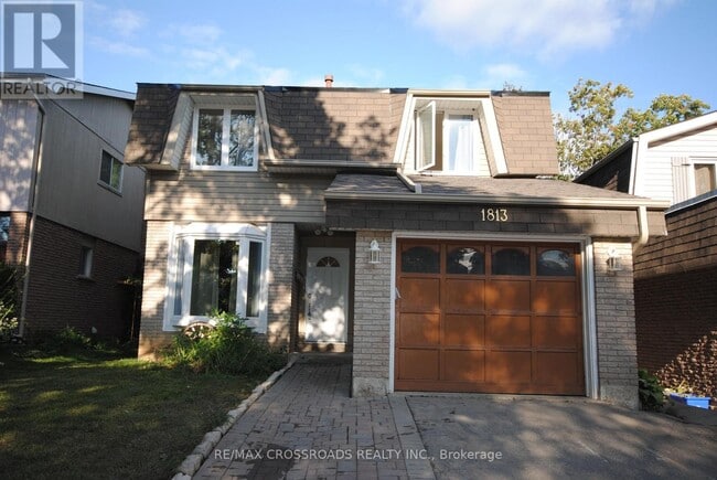 Building Photo - 1813 Shadybrook Dr