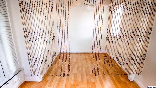 Building Photo - 3682 Edenhurst Ave