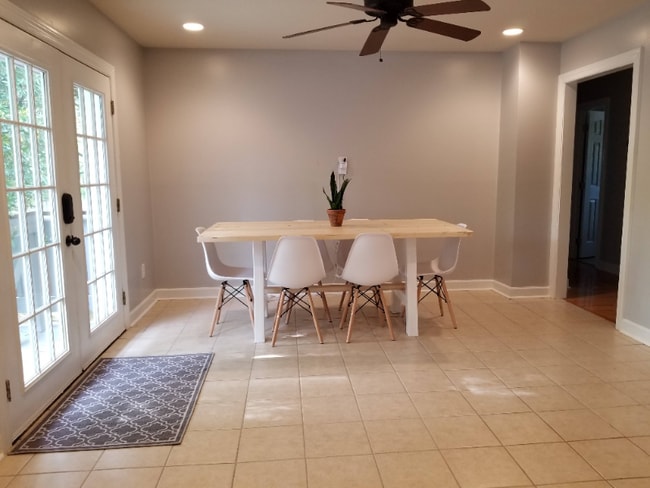 Foto del edificio - 4015 E Crestview Dr NW