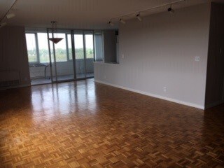Living Area - 2324 Madison Rd