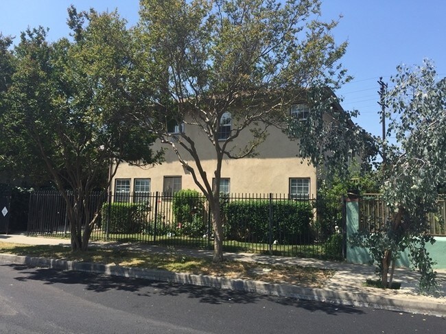 Foto del edificio - 5919 Whitnall Hwy