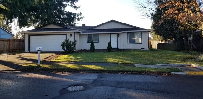 Building Photo - 9201 NE 97th Cir