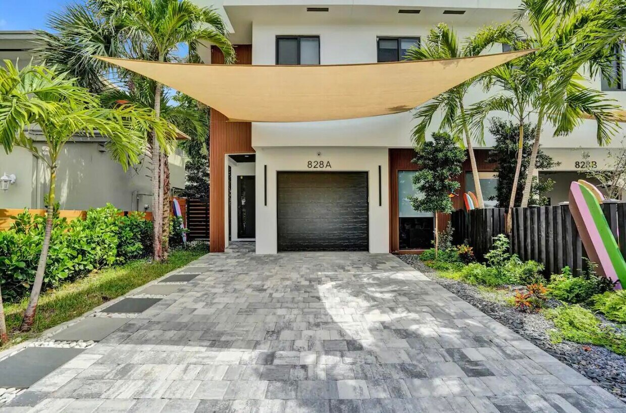 Foto principal - 828 SW 16th St