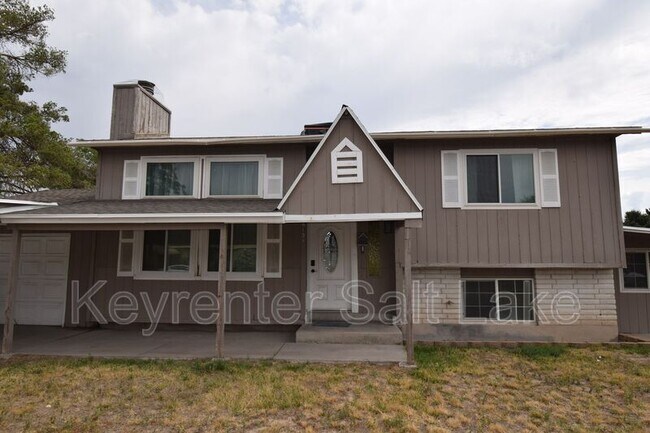 Building Photo - 6131 Misty Way