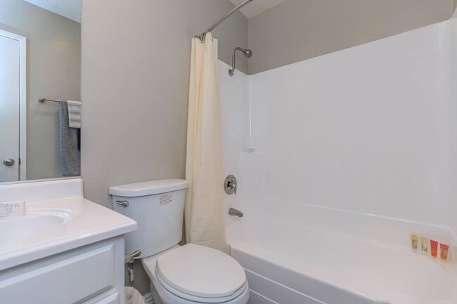 Interior Photo - The Madison