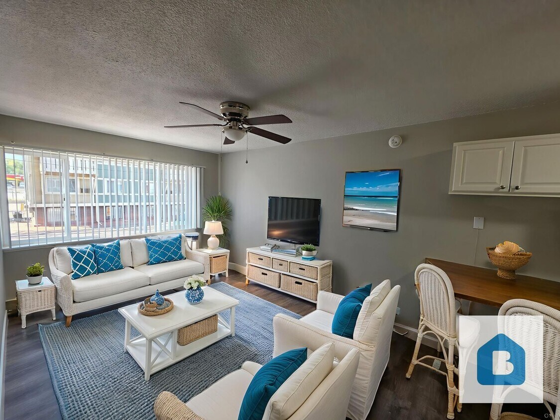 Foto principal - 233 E Arvada St