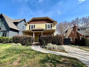 Building Photo - 2229 Chesterfield Ave