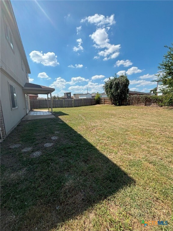 Foto del edificio - 4209 Rainlily St