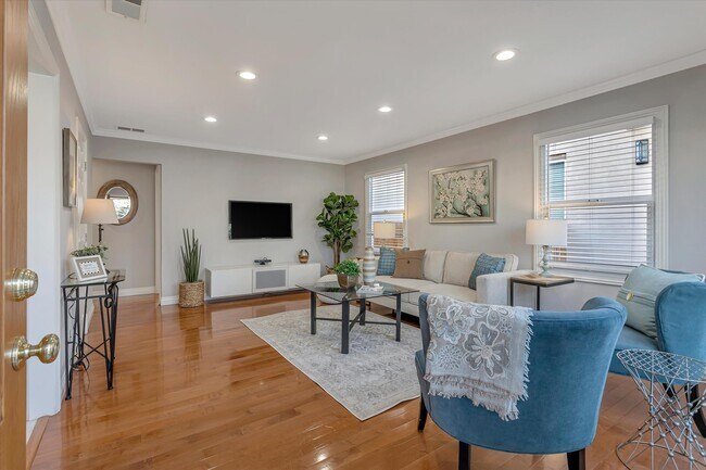 Foto del edificio - 354 Dana St