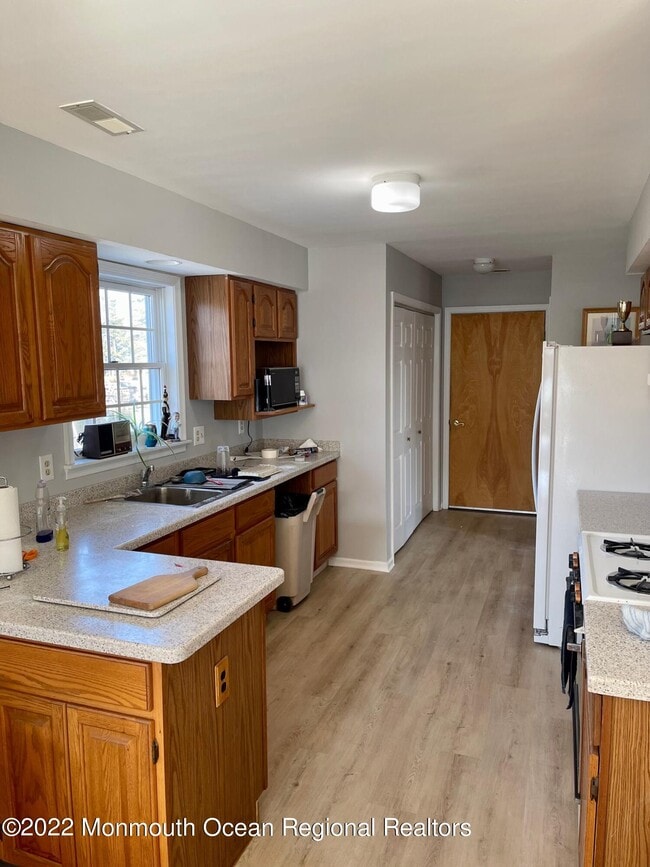 22 Dune Dr, Berkeley Township, NJ 08721 House Rental in Berkeley