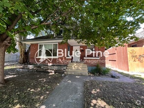 Building Photo - 542 K St
