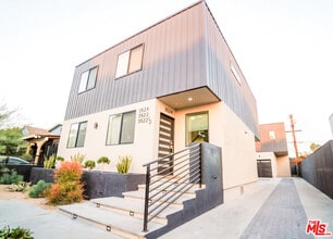 Building Photo - 3524 Bronson Ave