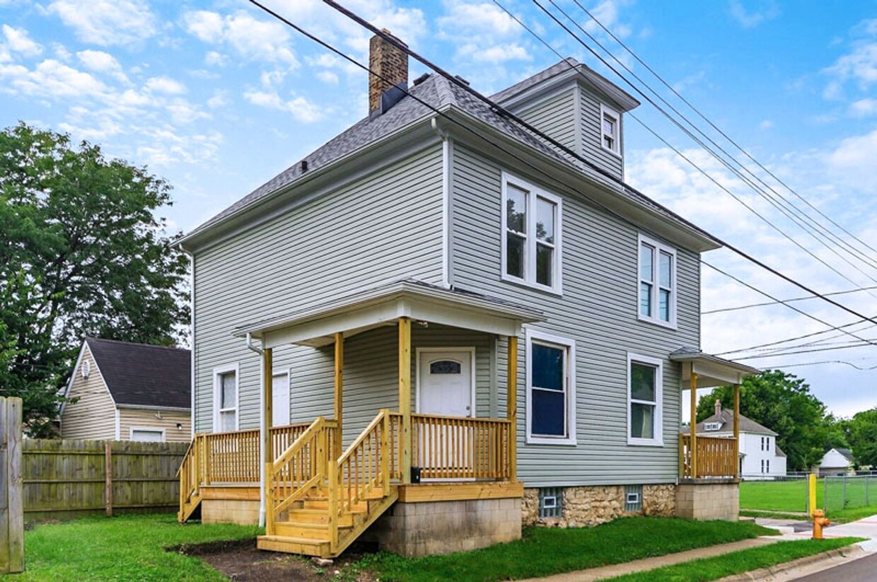 Foto principal - 1233-1235 Cable Avenue