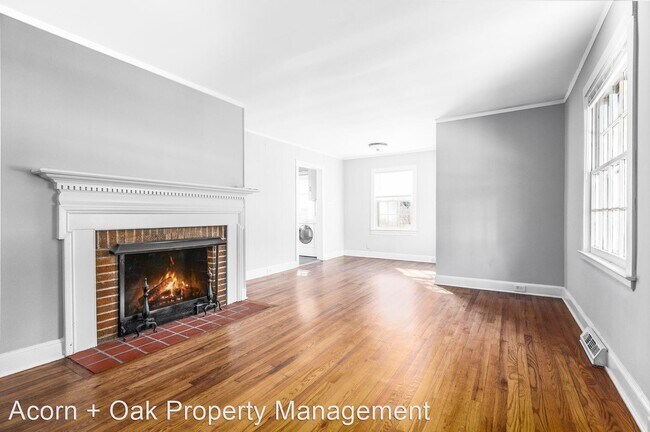 Foto del edificio - 2 br, 1 bath House - 1007 S Duke St