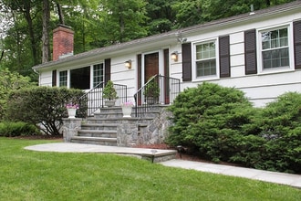 Building Photo - 43 Kent Hills Ln