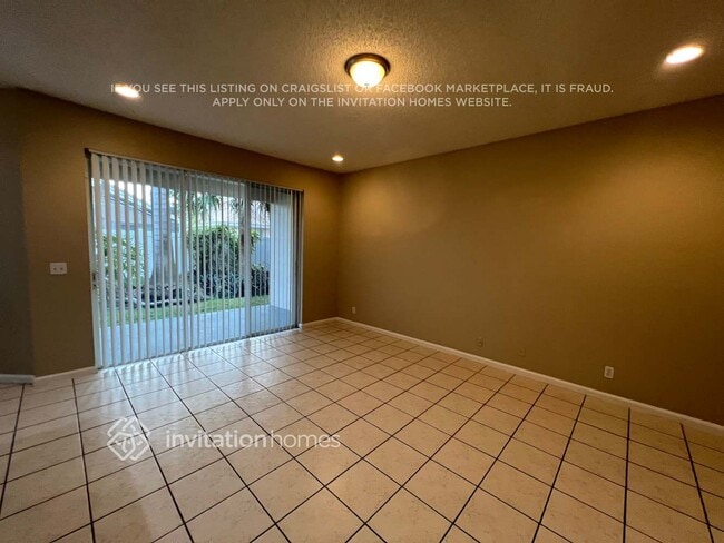 Building Photo - 7580 Belmonte Blvd