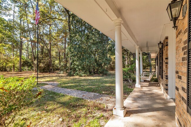 Foto del edificio - 23311 Nichols Sawmill Rd