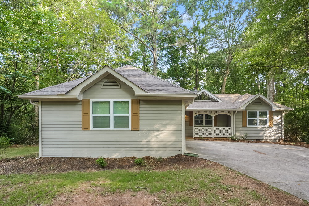 Primary Photo - 540 Hillsdale Dr