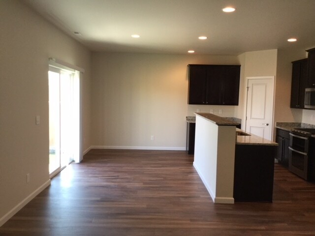 Building Photo - 535 McKinley Street
