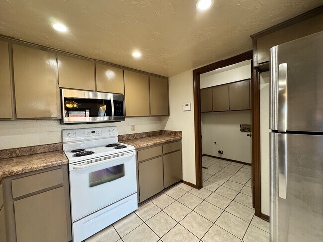 Foto del edificio - NW 7th Duplex