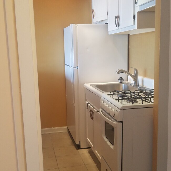 Foto del edificio - 1836 Metzerott Rd