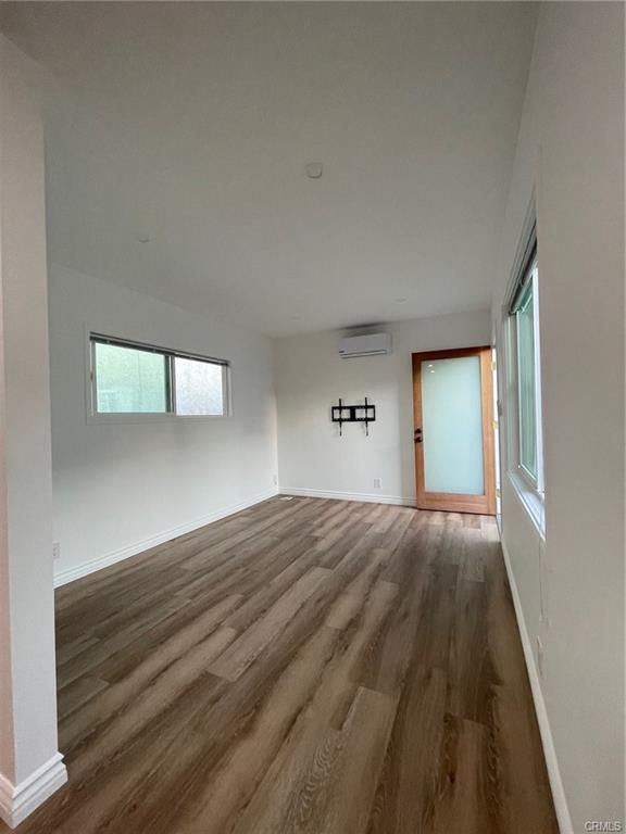 Foto del edificio - 1218 W 22nd St